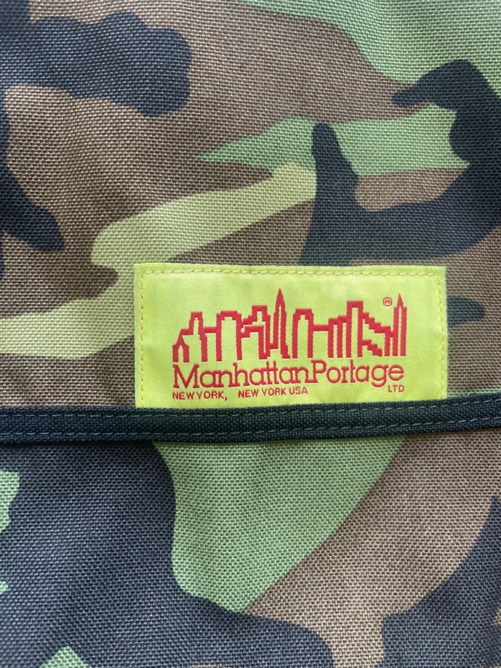 Vintage Manhattan Portage Camo Messenger Bag Cordura Military Shoulder Bag